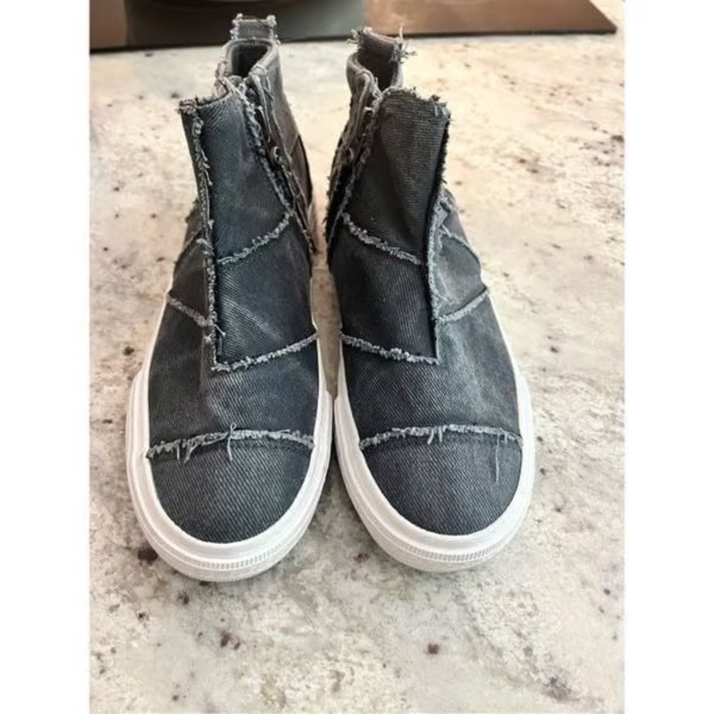Blowfish Malibu Frayed Denim High-Top Sneakers 6 NWOB